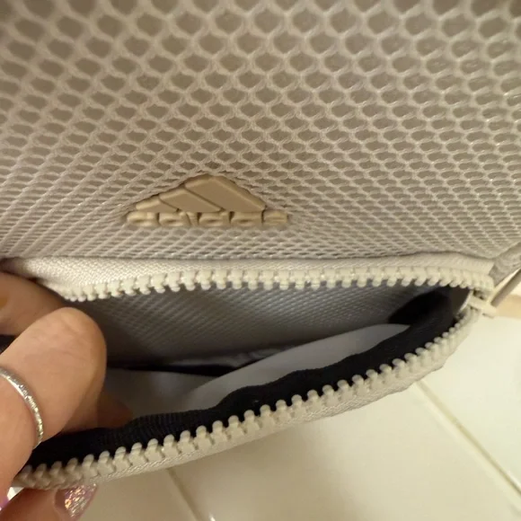 Adidas Alumina cream Mini Backpack or crossbody - Picture 9 of 10